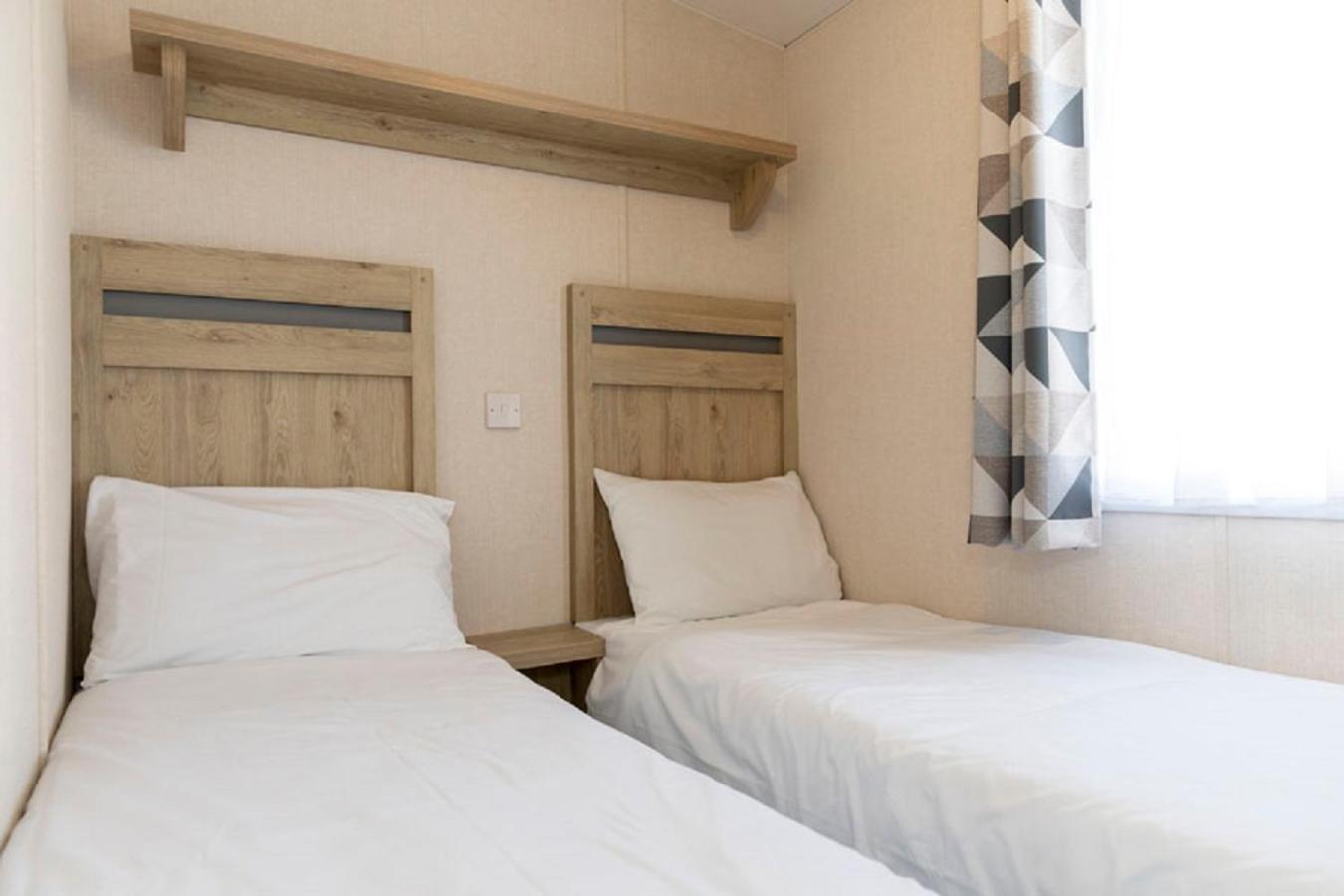 Pentire Coastal Holiday Park Bude Bilik gambar