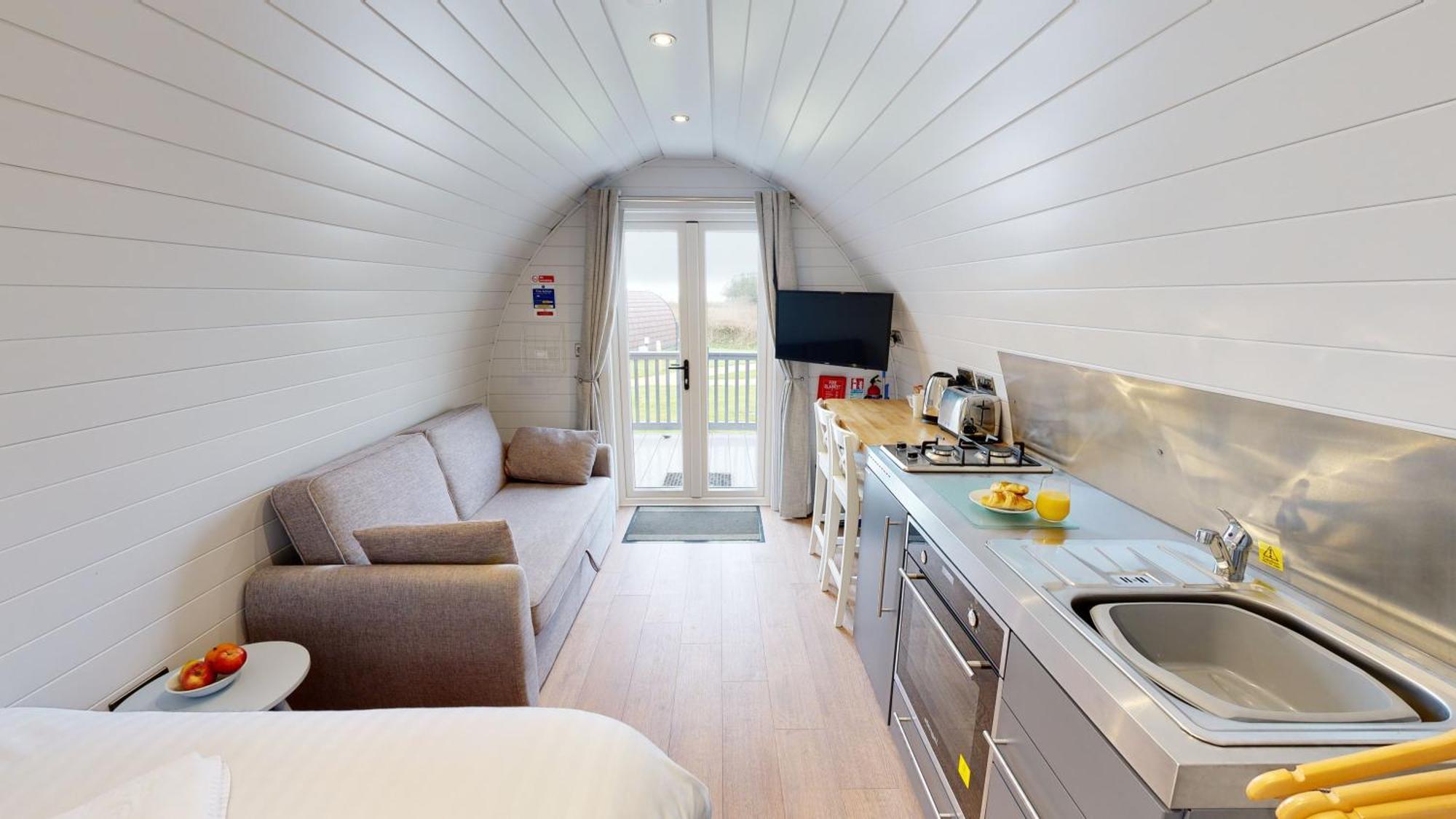 Pentire Coastal Holiday Park Bude Bilik gambar